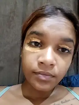 Snapshot of Indianqueen03 chatting on 6, 2, 2025 Indianqueen03 online show from 6, 2, 2025