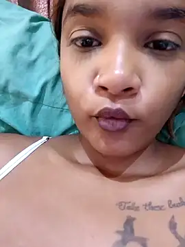 Snapshot of Indianqueen03 chatting on 11, 2, 2025 Indianqueen03 online show from 11, 2, 2025