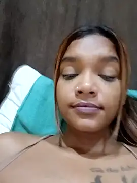 Snapshot of Indianqueen03 chatting on 26, 2, 2025 Indianqueen03 online show from 26, 2, 2025