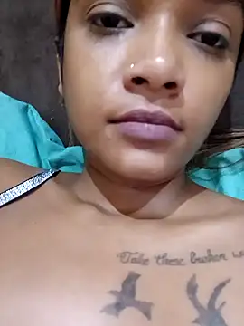 Snapshot of Indianqueen03 chatting on 27, 2, 2025 Indianqueen03 online show from 27, 2, 2025