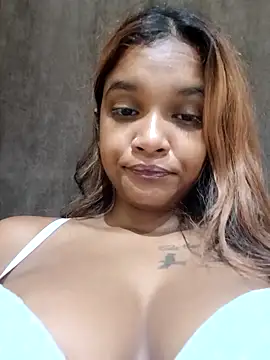 Snapshot of Indianqueen03 chatting on 1, 3, 2025 Indianqueen03 online show from 1, 3, 2025