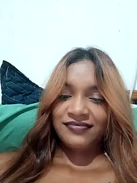 Snapshot of Indianqueen03 chatting on 18, 3, 2025 Indianqueen03 online show from 18, 3, 2025