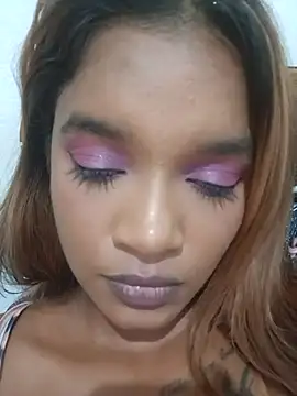 Snapshot of Indianqueen03 chatting on 19, 3, 2025 Indianqueen03 online show from 19, 3, 2025