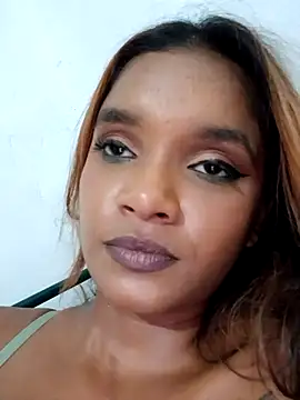 Snapshot of Indianqueen03 chatting on 21, 3, 2025 Indianqueen03 online show from 21, 3, 2025