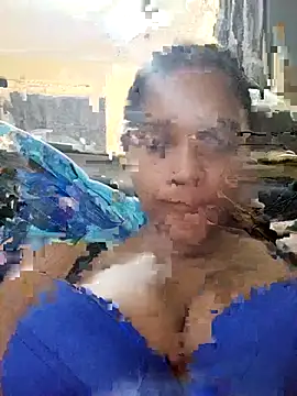 Snapshot of Indianqueen03 chatting on 16, 9, 2025 Indianqueen03 online show from 16, 9, 2025