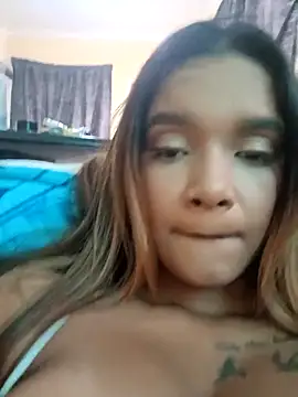 Snapshot of Indianqueen03 chatting on 20, 9, 2025 Indianqueen03 online show from 20, 9, 2025