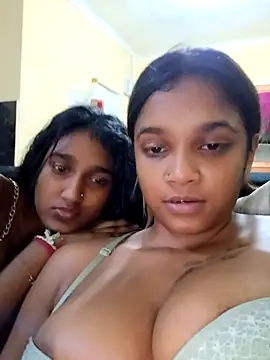 Snapshot of Indianqueen03 chatting on 26, 9, 2025 Indianqueen03 online show from 26, 9, 2025