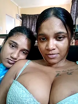 Snapshot of Indianqueen03 chatting on 24, 10, 2025 Indianqueen03 online show from 24, 10, 2025