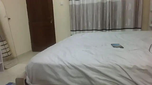 Fine assie online show from 10, 11, 2025