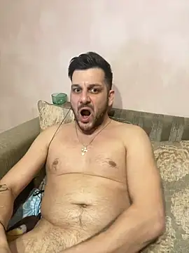 Snapshot of MaeltraJoy chatting on 28, 1, 2025 MaeltraJoy online show from 28, 1, 2025