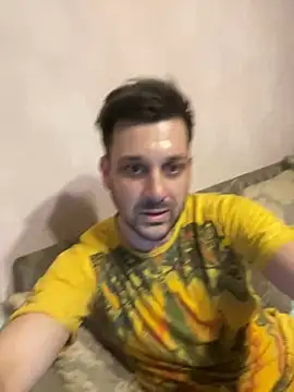 Snapshot of MaeltraJoy chatting on 8, 2, 2025 MaeltraJoy online show from 8, 2, 2025