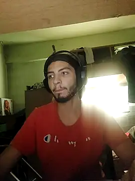 Snapshot of kleineid77 chatting on 26, 10, 2025 kleineid77 online show from 26, 10, 2025