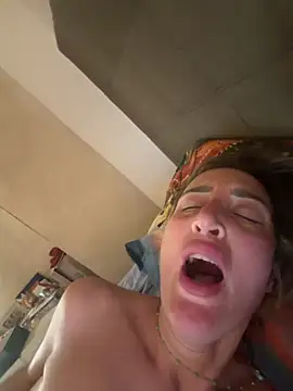 Snapshot of casalinga88 chatting on 16, 3, 2026 casalinga88 online show from 16, 3, 2026