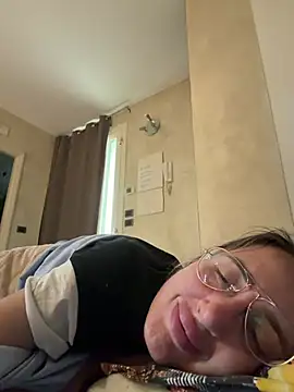 Snapshot of casalinga88 chatting on 21, 3, 2026 casalinga88 online show from 21, 3, 2026