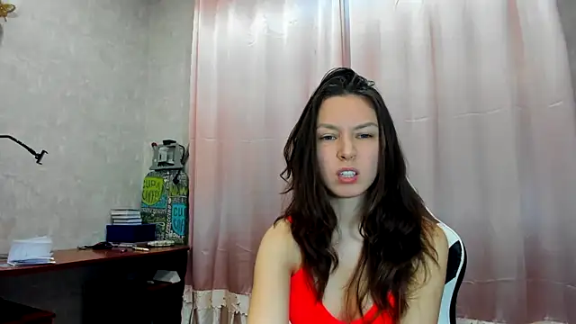 Adela Vetta online show from 25, 1, 2025