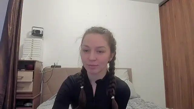 Snapshot of Adela_Vetta chatting on 2, 3, 2026 Adela Vetta online show from 2, 3, 2026