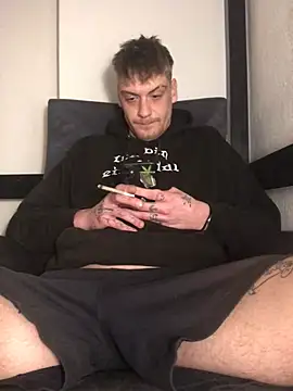 Simboxxx040 online show from 22, 3, 2025