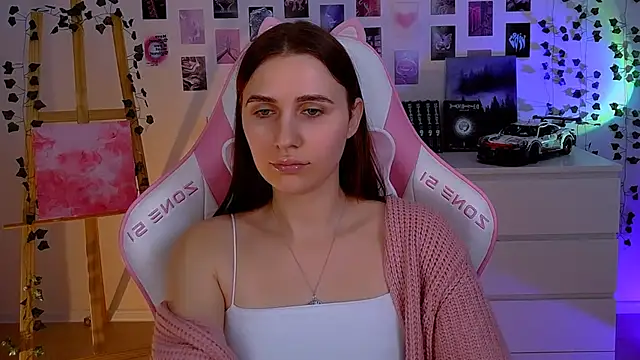 AliceCharmy online show from 30, 1, 2025