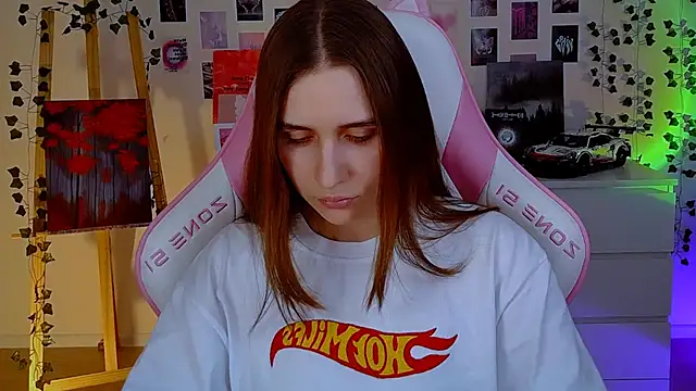 AliceCharmy online show from 20, 2, 2025