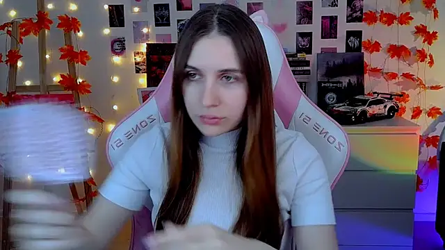 AliceCharmy online show from 1, 11, 2025