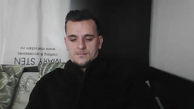 Huge cock22cm online show from 25, 1, 2025