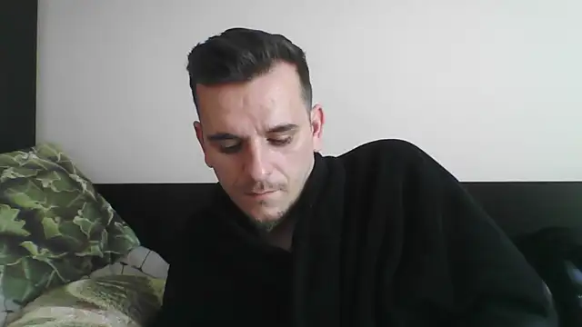 Huge cock22cm online show from 8, 3, 2025