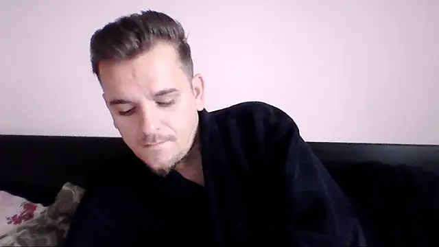 Huge cock22cm online show from 2, 10, 2025