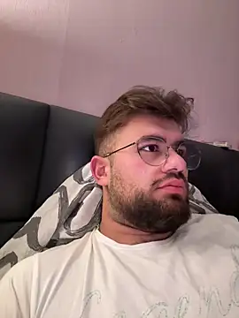 yxssxn24403 online show from 10, 10, 2025