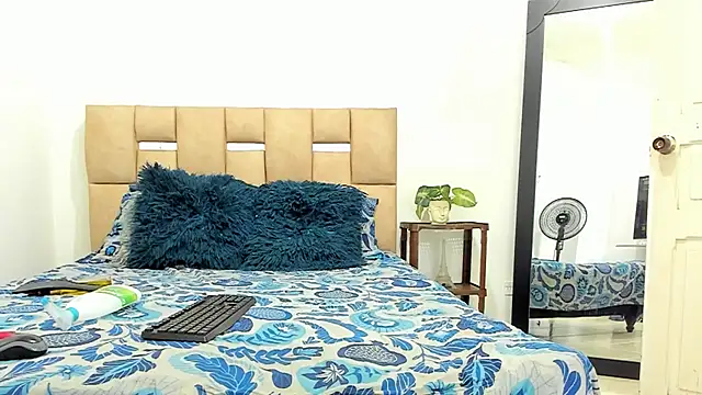 Alishagoddes online show from 6, 1, 2026