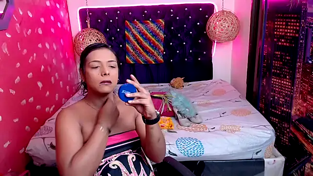 EmilyTsSweet online show from 19, 2, 2025