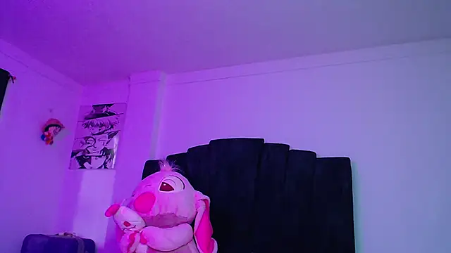 Ariel Zeo1 online show from 19, 11, 2025