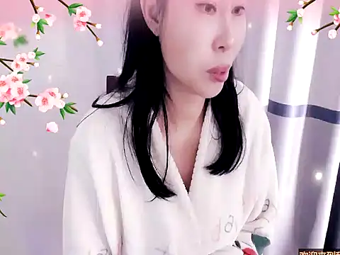 xiaoxuer online show from 8, 1, 2025