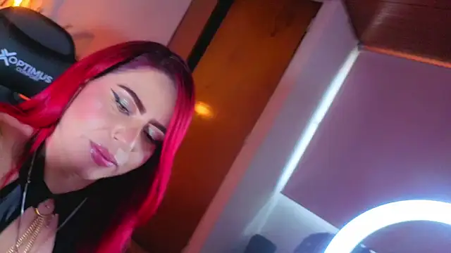 Snapshot of Dulce_charlottee chatting on 2, 3, 2026 Dulce charlottee online show from 2, 3, 2026