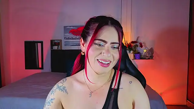 Snapshot of Dulce_charlottee chatting on 4, 3, 2026 Dulce charlottee online show from 4, 3, 2026