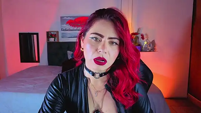 Snapshot of Dulce_charlottee chatting on 5, 3, 2026 Dulce charlottee online show from 5, 3, 2026