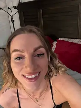 BrattyBae xo online show from 9, 3, 2025