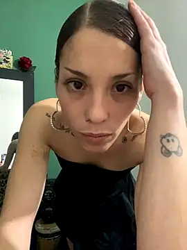 Snapshot of KokoAndRin chatting on 7, 11, 2025 KokoAndRin online show from 7, 11, 2025