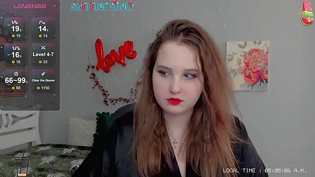 Snapshot of Crystal_Chris chatting on 4, 3, 2025 Crystal Chris online show from 4, 3, 2025