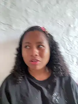 ChanelMillers  online show from 13, 2, 2025