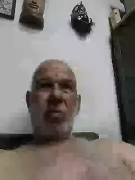 Snapshot of FabiQuilmes chatting on 15, 12, 2024 FabiQuilmes online show from 15, 12, 2024