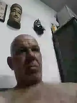 Snapshot of FabiQuilmes chatting on 14, 1, 2025 FabiQuilmes online show from 14, 1, 2025