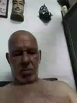 Snapshot of FabiQuilmes chatting on 8, 2, 2025 FabiQuilmes online show from 8, 2, 2025