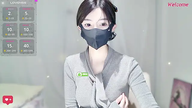 Snapshot of Duduludululu chatting on 22, 10, 2025 Duduludululu online show from 22, 10, 2025