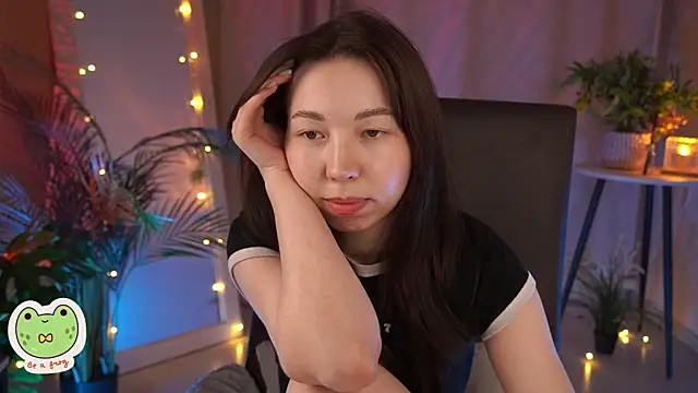 Sarah Son online show from 2, 2, 2025