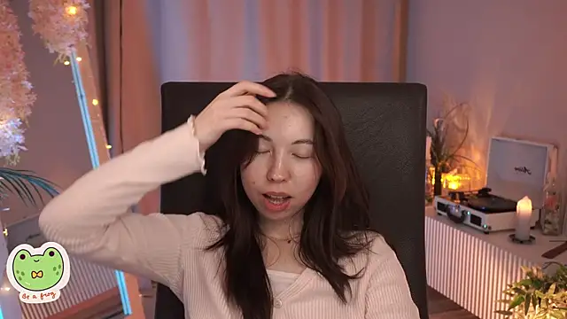 Sarah Son online show from 9, 3, 2025