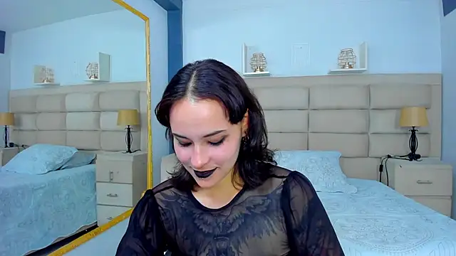 AnnyThompson  online show from 12, 9, 2025