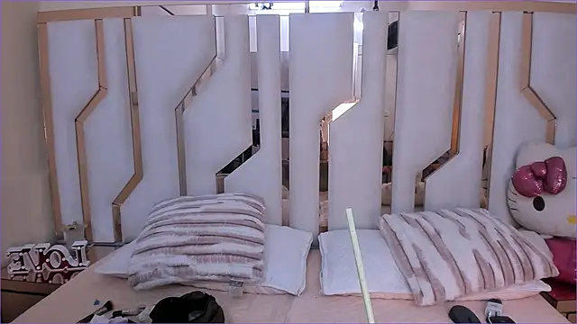 TifanyChill online show from 25, 11, 2025