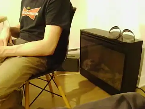 L0cKyseven77 online show from 10, 2, 2025