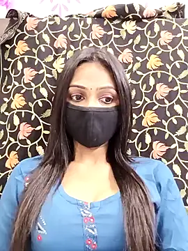 Yours-Bebo online show from 18, 2, 2025