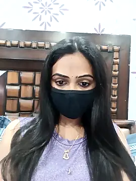 Yours-Bebo online show from 3, 12, 2025